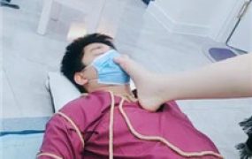 【绾颜】捆绑-闻着护士的脚发骚