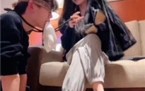 【不知名美女】模特S-上门只求刷鞋的贱奴