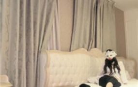 【妆主大大】绿帽老公伺候妻主就寝