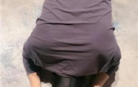 【然然】碾压踩狗爪/闻舔黑丝高跟