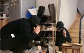 【扶桑圣女】驯服猥琐快递员-捆绑束缚/虐裆/鞋底抽脸（一）