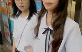 【狗哥】真实开发路边素人-耳光/闻超臭白棉袜 bf42798