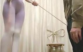 【艾拉】全体重踩踏/白袜气味辱/窒息/虐乳 bf43051