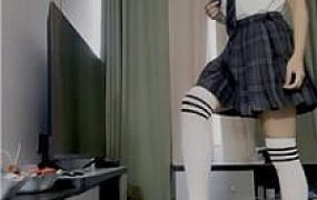 【我偏不】JK马尾-人肉跑步机/耳光/坐脸窒息