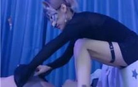 【喵酱紫】高跟蹂躏踩/电击虐乳/白袜脚捂脸/滴蜡 bf42992