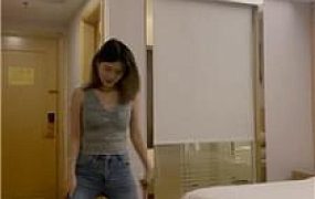 【甜味药丸】美腿重度踢裆-秒变太监狗