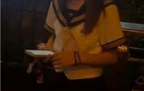 【素人挖掘机】路边开发素人-皮鞋白袜气味辱