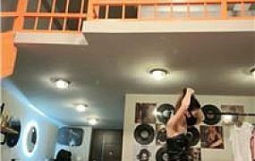 【多多】长靴高跟S-重度鞭打专场