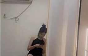 【泡泡】镜前羞辱-高跟踩踏 JS240808-13