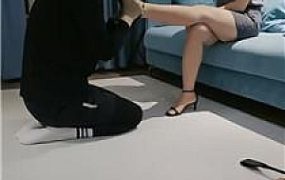 【岚琳】御姐S-爸妈不在家拿弟弟当狗虐