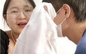 【南京欣欣】虐废偷闻原味的贱货男友 JS240810-5