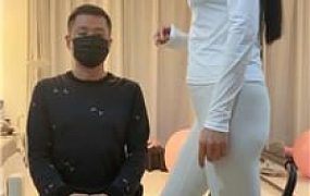 【苒溪】普拉提女教练白袜踩虐【双视角版】