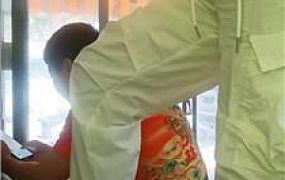 【乐爷】户外店里公开教训偷懒员工 JS240818-24