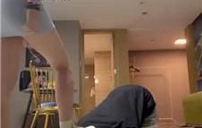 【Kite】小白鞋棉袜S-遛狗爬行踩虐【完整版】