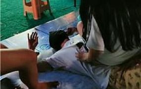 【芊芊】和女儿一起踩废班主任狗【三视角版】 JS240825-7