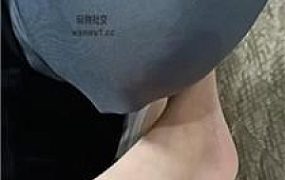 【英英】高跟肉丝踩脚垫 JS240823-7