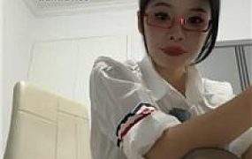 【辣辣】做坏事被主人发现调教 JS240904-3