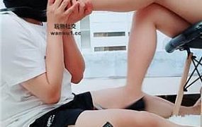 【梓雅】高跟丝袜美腿玩虐狂舔【上】 JS240907-12