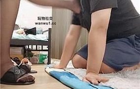 【上海学生主】骑狗背/黑丝脚踩/坐脸窒息/揪耳朵【双视角版】