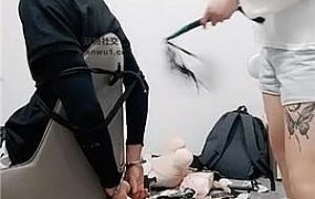 【姗姗】捆绑胶带封嘴高跟踩虐 JS240907-11