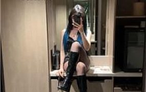 【玥樾】长靴黑丝踩虐/骑狗脖/碾压狗乳/涂鸦羞辱/踩踏