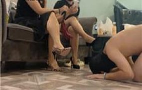 【安琦】双S-轮流舔高跟/臭脚狂舔/掐乳【双视角版】 JS240916-8