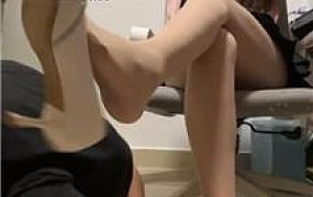 【甜心教主】肉丝臭脚狂吸/清理脏鞋底/手捂窒息