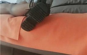 【盈盈女S】狗舌清理脏皮鞋黑丝 JS240914-1