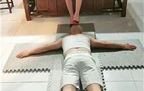 【圈养基地】双S-轮流高跟鞋全体重踩