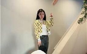 【妮可】强制闻运动鞋白袜/胯下遛狗/吊鞋