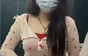 【狗哥】开发女仆-舔脏拖鞋/转胯狗爬/掐乳/坐脸窒息