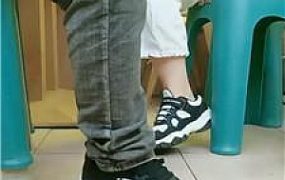 【乐爷】店里运动鞋白棉袜虐员工 JS240924-7