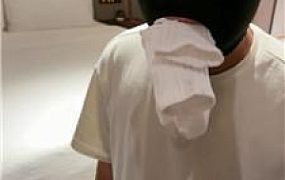 【子熙大人】嘴叼白袜/骑马鞭打/裸足脏鞋底狂舔 JS240923-7