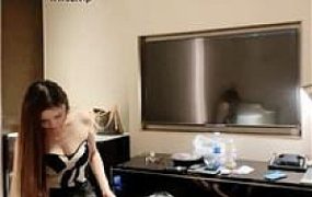 【烟然】双S-骑马骑脖抽耳光/全体重踩踏/丝袜塞嘴【双视角版】bf45132