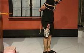 【圈养基地】吊绑丝袜塞嘴强制闻鞋 JS240929-8