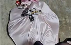 【魔鬼天使】全包捆绑窒息【续集】 bf45613