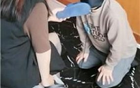 【小叶女s】拖鞋狂抽耳光/踢裆 bf45580