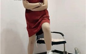 【物业素人s】坐脸窒息/喂口水/贝壳头+高跟踩踏 bf46051