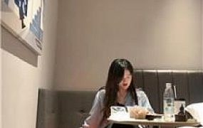 【子熙大人】桌底视角-白棉袜气味辱 bf45943