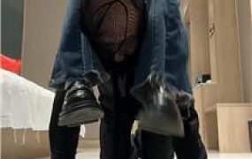 【晓雅】喝刷鞋水/舔脏皮鞋/骑马 JS241016-21