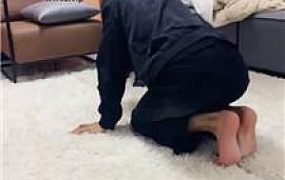 【沐沐大大】长靴黑丝狠跺/骑马鞭打/舔脏鞋 JS241016-13