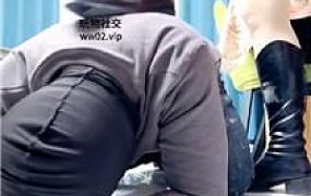 【李老师】长靴全体重踩踏/肉丝脚闻舔 JS241024-4