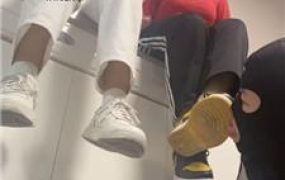 【精神小妹】双S-居高临下舔脏鞋底白袜 bf46493