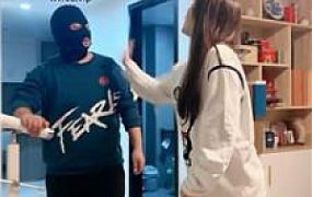 【水凝】偷原味被逮住暴揍-耳光掐乳/碾压狗爪/掐脖窒 bf46483