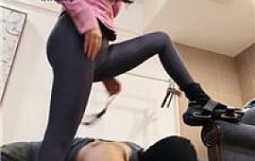 【亚兮】艺校女神S-白袜+丝袜羞辱犯贱老师/喂口水 bf46482