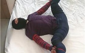 【爵恋霸主】高跟长靴踩虐/捆绑强制一字马 bf46475