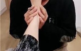 【上海汤圆】裸足踩脚垫/恋足舔 JS241101-16