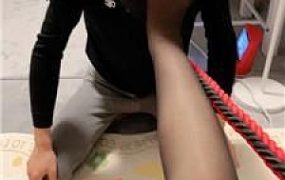 【林夕小姐姐】黑丝裸足恋足狂舔 JS241101-21