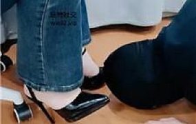 【拽拽】高跟肉丝脚恋足舔 JS241029-9