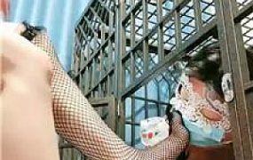 【喵酱紫】母畜-囚禁狗笼/网袜玩虐/脚喂酸奶/喂口水 bf46230